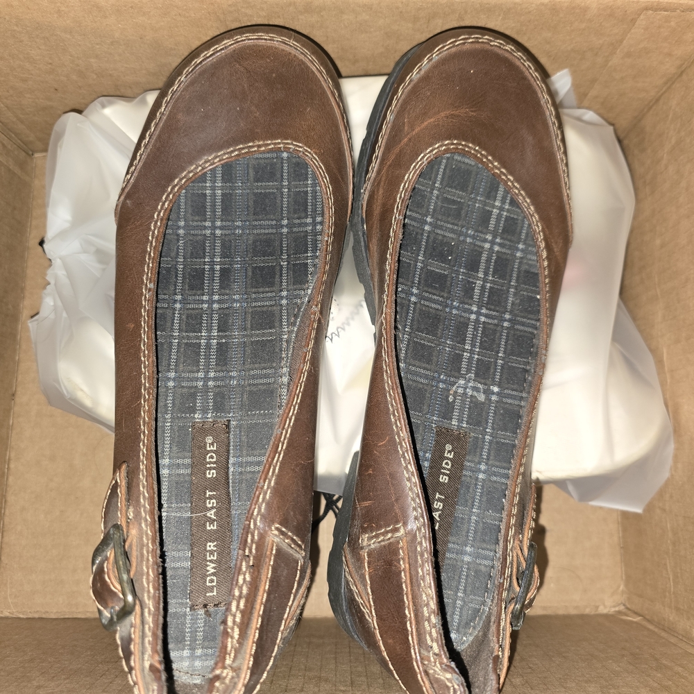 LOWER EAST SIDE Brown Leather Slip-On Flats with Plaid Insole